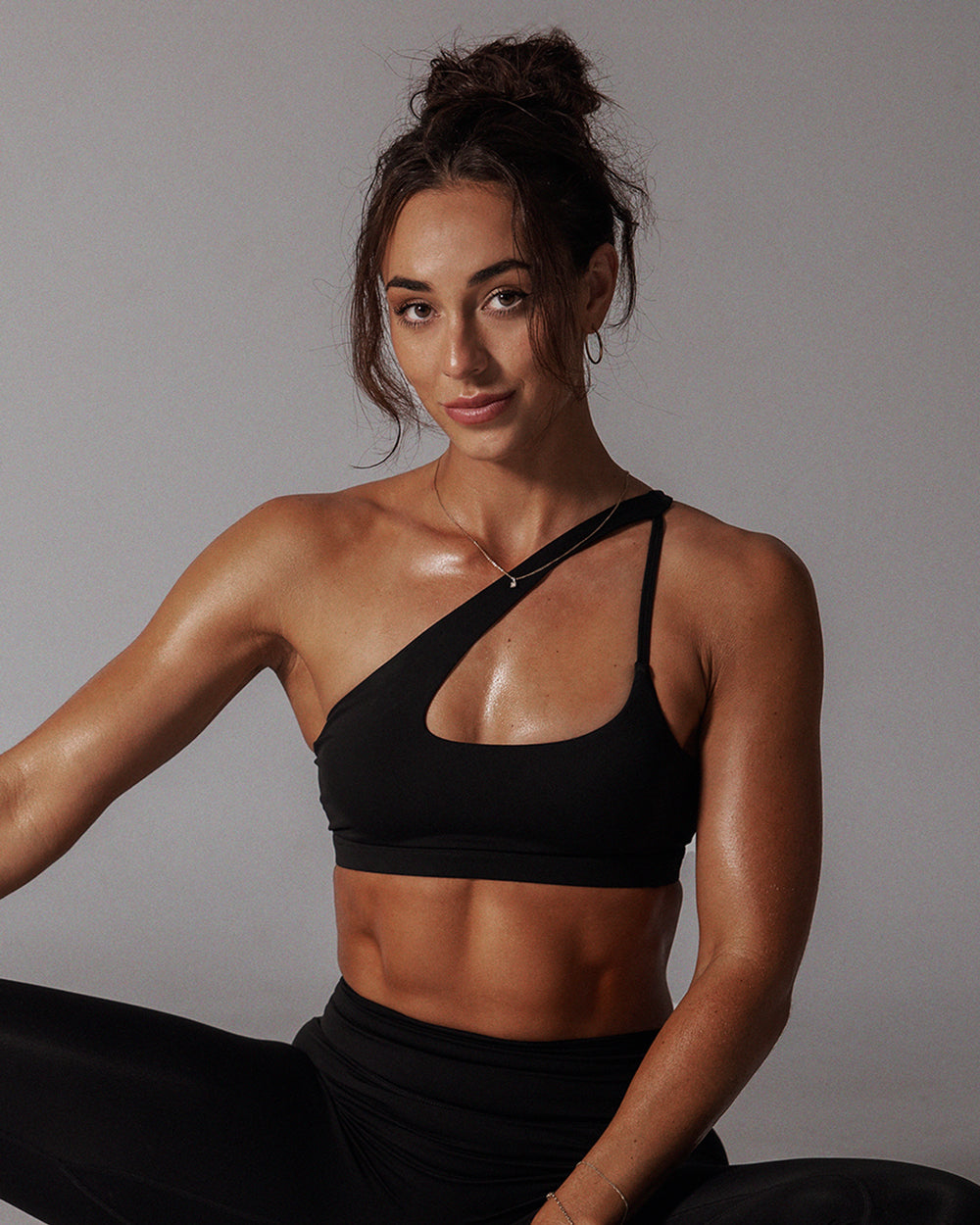 Signature Asymmetric Sports Bra | Black