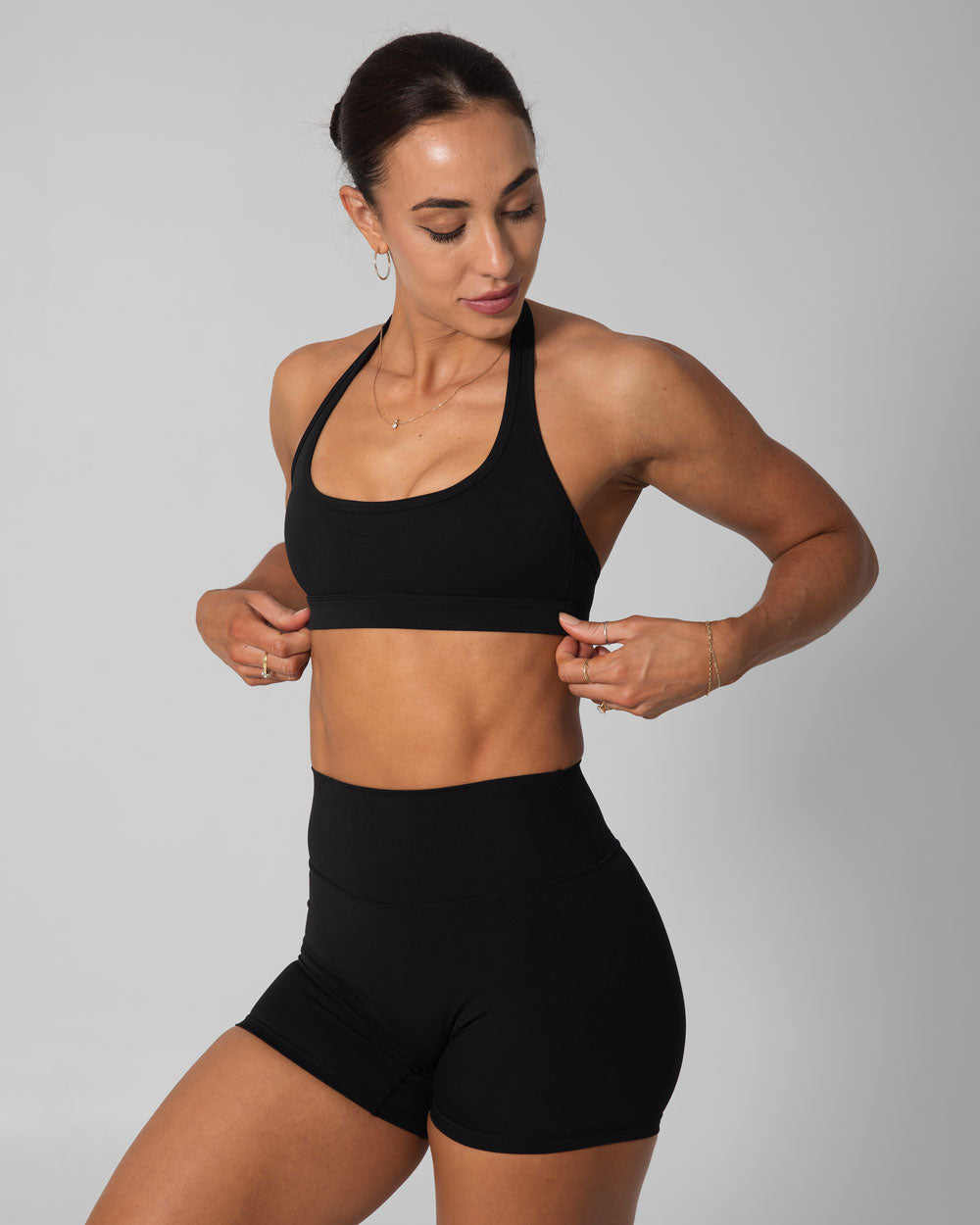 Signature Halter Sports Bra | Black