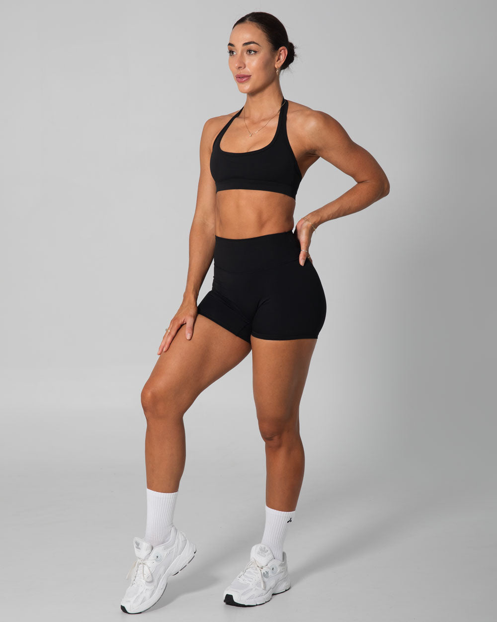 Signature Halter Sports Bra | Black
