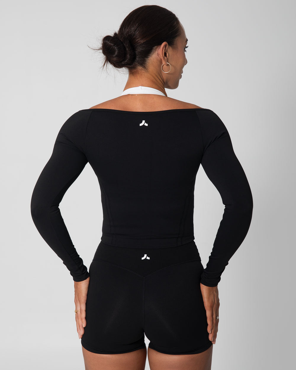 Signature Cropped Jacket | Black